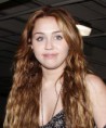 /album/galeria-de-fotos/normal-mileysourcenet-leavingamericaraginla-281629-jpg/